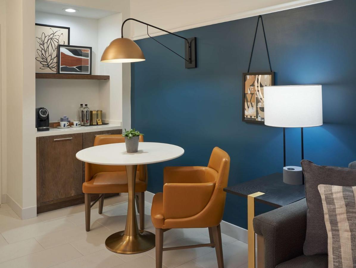 The Chifley Houston, Tapestry Collection By Hilton Otel Dış mekan fotoğraf