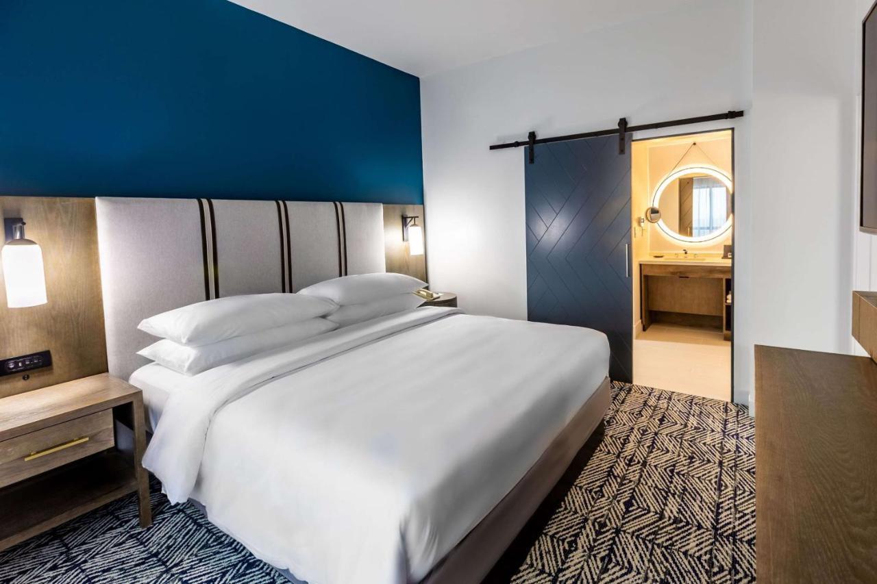 The Chifley Houston, Tapestry Collection By Hilton Otel Dış mekan fotoğraf